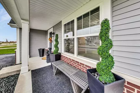 1014 Sharp Dr, Plano, IL 60545 photo 5