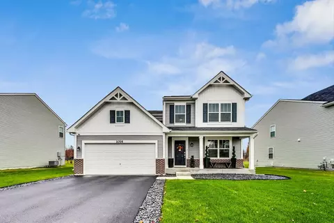1014 Sharp Dr, Plano, IL 60545