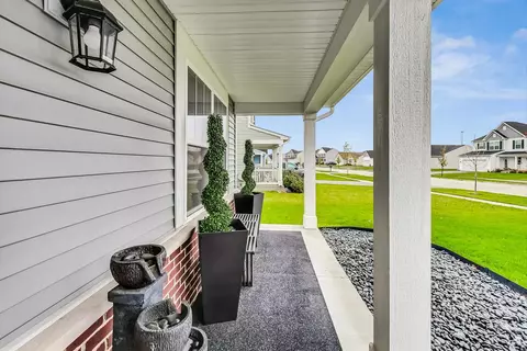 1014 Sharp Dr, Plano, IL 60545 photo 4