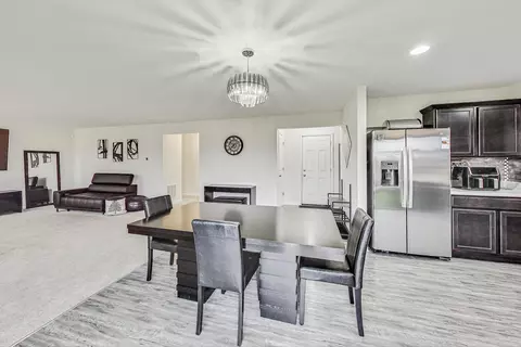 1014 Sharp Dr, Plano, IL 60545 photo 12