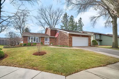 533 Heritage Ln, Lockport, IL 60441