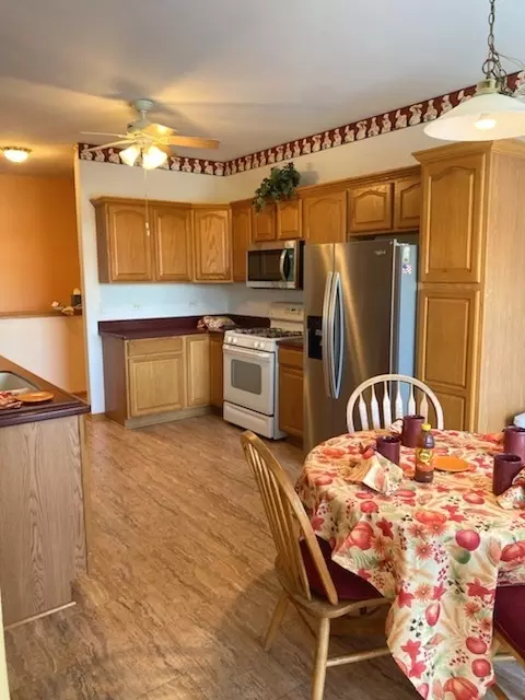 Undisclosed, Lockport, IL 60441 photo 15