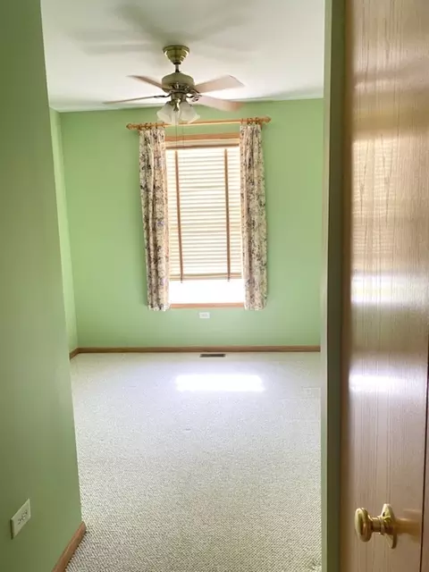 Undisclosed, Lockport, IL 60441 photo 19