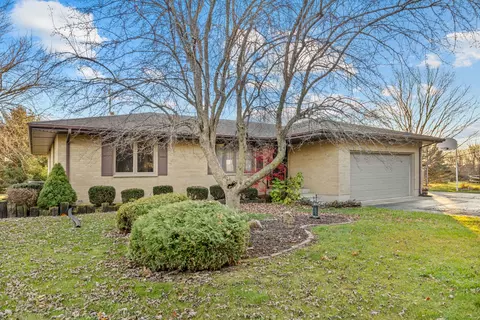 5109 Shattuck Rd, Belvidere, IL 61008