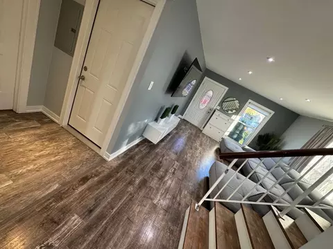 Entry Way - 1980 Georgetown Ln, Hoffman Estates, IL 60169 photo 1 of 2