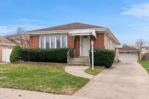 7045 W Kedzie St, Niles, IL 60714