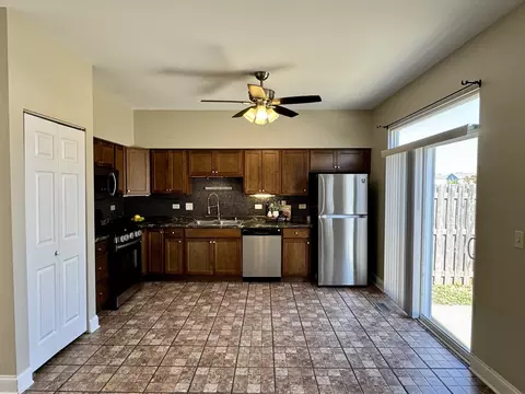 3006 Hoffman St, Plano, IL 60545 photo 7