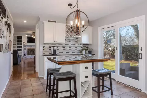 Kitchen - 509 Amherst Dr, Normal, IL 61761 photo 2 of 7