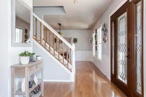 Entry Way - 509 Amherst Dr, Normal, IL 61761 photo 1 of 4