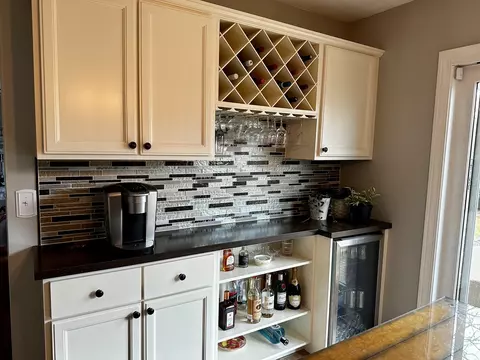 Kitchen - 509 Amherst Dr, Normal, IL 61761 photo 3 of 7