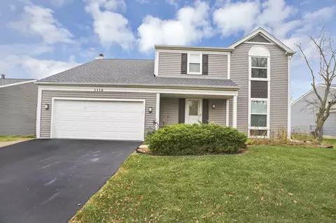 1110 Country Glen Ln, Carol Stream, IL 60188