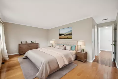 Bedroom - 19 Gale Ave, River Forest, IL 60305 photo 1 of 4
