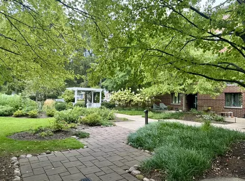 Exterior - 19 Gale Ave, River Forest, IL 60305 photo 5 of 6