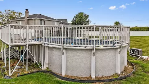 Exterior - 6342 Michael Ln, Matteson, IL 60443 photo 3 of 3