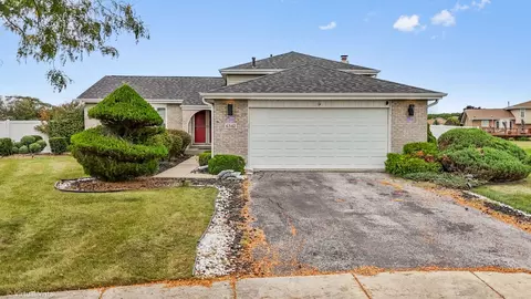 6342 Michael Ln, Matteson, IL 60443