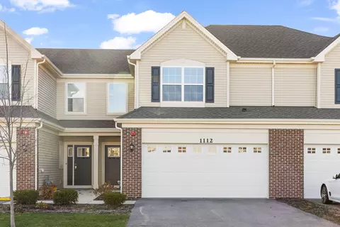 1112 Hawk Hollow Dr, Yorkville, IL 60560