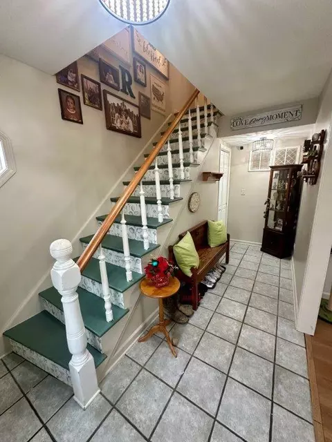 Entry Way - 316 W Chippewa St, Dwight, IL 60420 photo 1 of 5