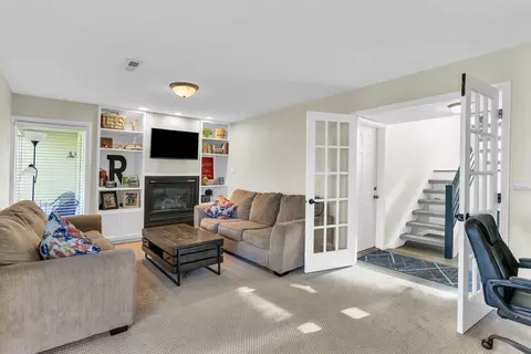 24 Fields East Dr #24, Champaign, IL 61822 photo 17