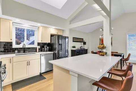 24 Fields East Dr #24, Champaign, IL 61822 photo 7