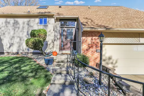 24 Fields East Dr #24, Champaign, IL 61822 photo 37