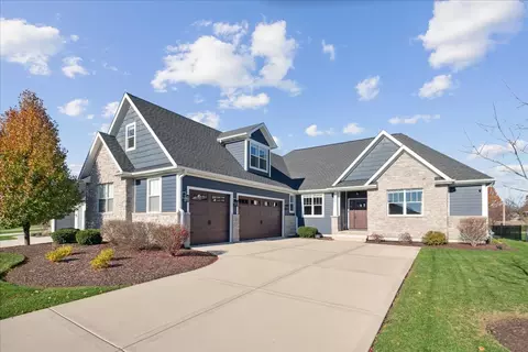 24438 Isabel Ln, Shorewood, IL 60404