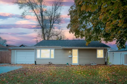 1302 Loral Ave, Joliet, IL 60435