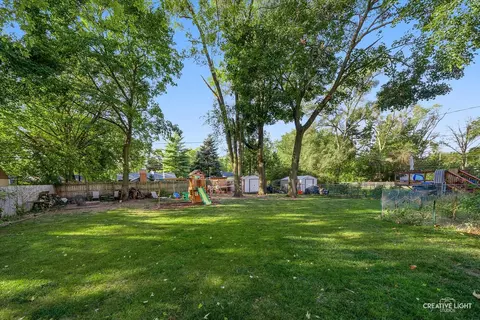 366 Davis Rd, Batavia, IL 60510 photo 17