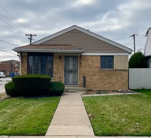 7852 Neenah Ave, Burbank, IL 60459