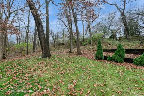 917 Valley Ave, Mchenry, IL 60051 photo 21
