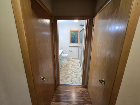 Entry Way - 1207 Cemetery Rd, Lee, IL 60530 photo 2 of 2