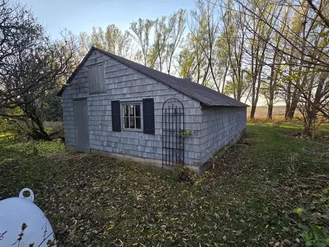 Exterior - 1207 Cemetery Rd, Lee, IL 60530 photo 6 of 25