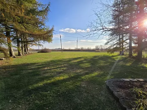 Exterior - 1207 Cemetery Rd, Lee, IL 60530 photo 10 of 25