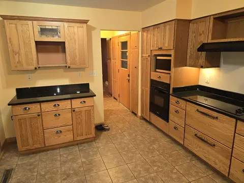 Kitchen - 1207 Cemetery Rd, Lee, IL 60530 photo 8 of 10