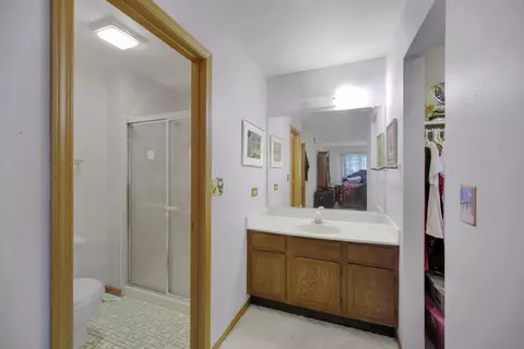 331 Mulberry Ct #2A, Bartlett, IL 60103 photo 8