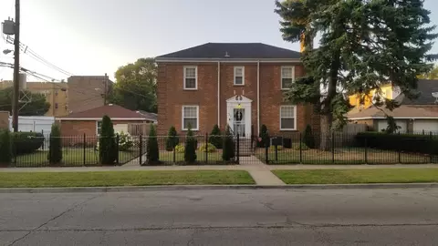 542 E 84th St, Chicago, IL 60619