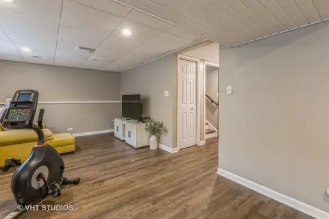 790 Laurel Dr, Aurora, IL 60506 photo 17