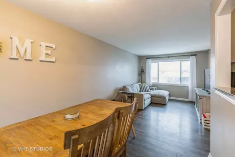 790 Laurel Dr, Aurora, IL 60506 photo 5
