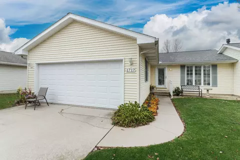 1717 Sunrise Pt, Normal, IL 61761