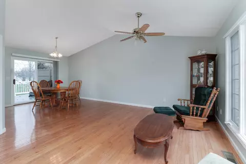 1717 Sunrise Pt, Normal, IL 61761 photo 2