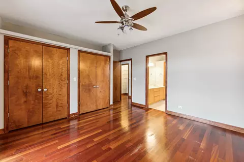 Bedroom - 421 E 45th St #2E, Chicago, IL 60653 photo 1 of 5