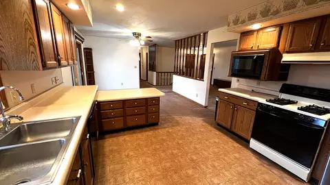 5517 Daggert Rd, Mount Carroll, IL 61053 photo 14