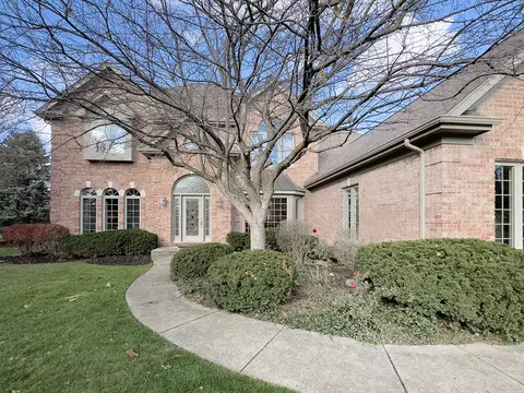 Exterior - 30 W786 Warwick Way, Wayne, IL 60184 photo 2 of 11