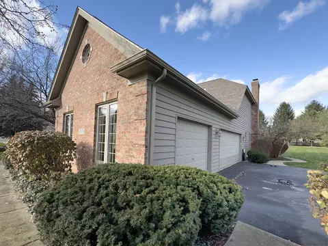 Exterior - 30 W786 Warwick Way, Wayne, IL 60184 photo 11 of 11