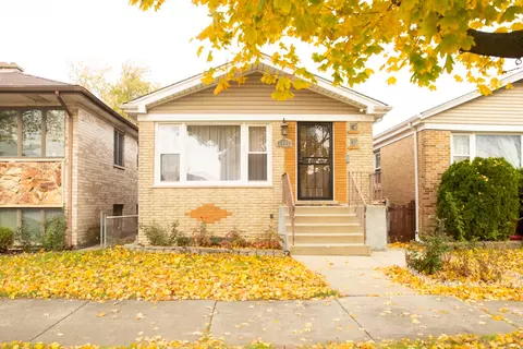7126 W Farragut Ave, Chicago, IL 60656