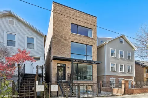 728 N Elizabeth St #2, Chicago, IL 60642