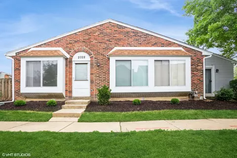 2028 Garden Ter, Hoffman Estates, IL 60169