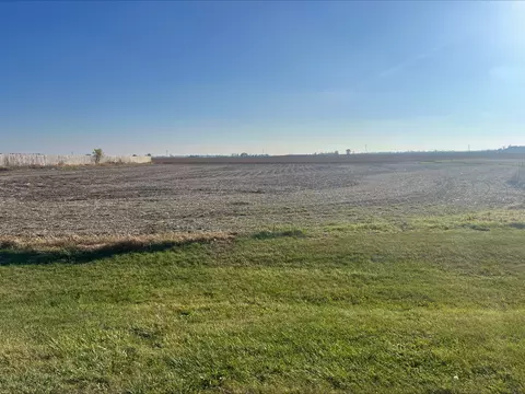 0000 Rock Ridge Dr, Rock Falls, IL 61071