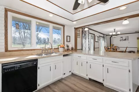 Kitchen - 3541 E Danne Rd, Crete, IL 60417 photo 5 of 5