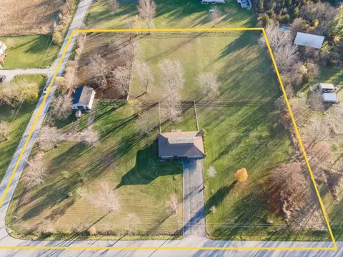 3541 E Danne Rd, Crete, IL 60417