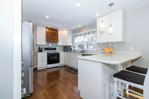 Kitchen - 102 Doud Ct, Normal, IL 61761 photo 1 of 5